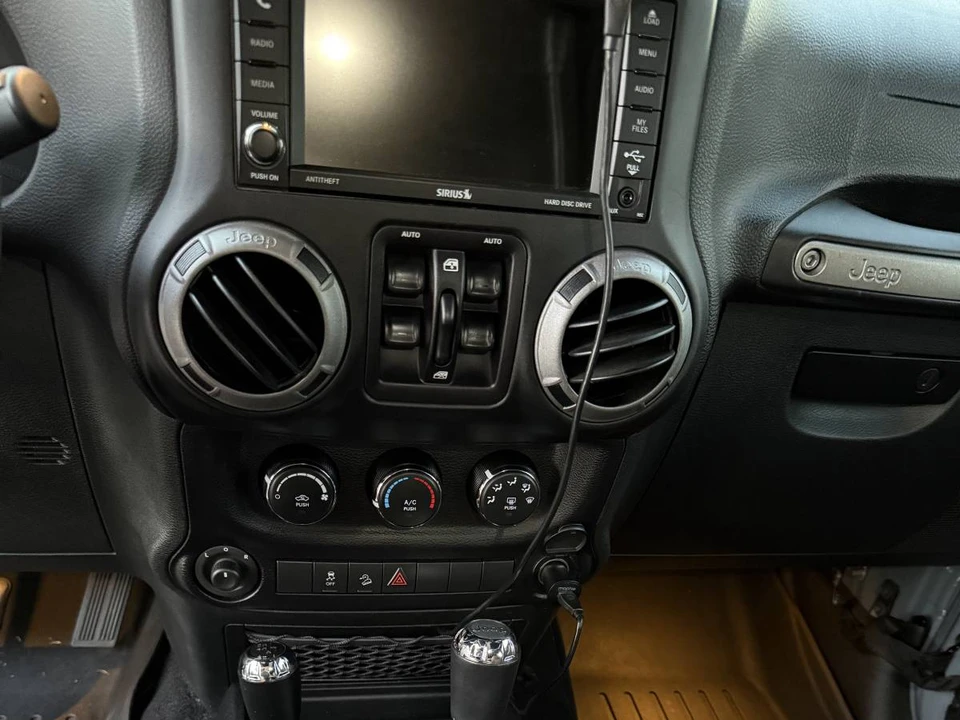 2015 Jeep JK Wrangler - Image 11 of 22