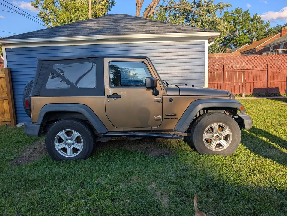 2015 Jeep JK Wrangler - Image 17 of 18