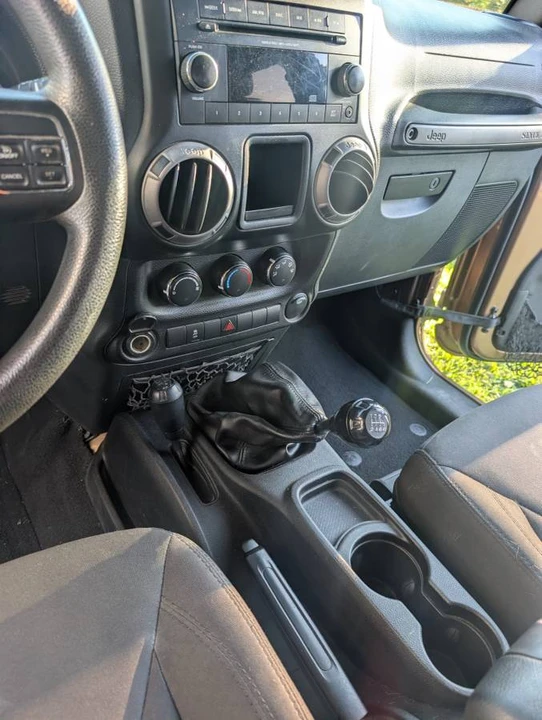 2015 Jeep JK Wrangler - Image 13 of 18