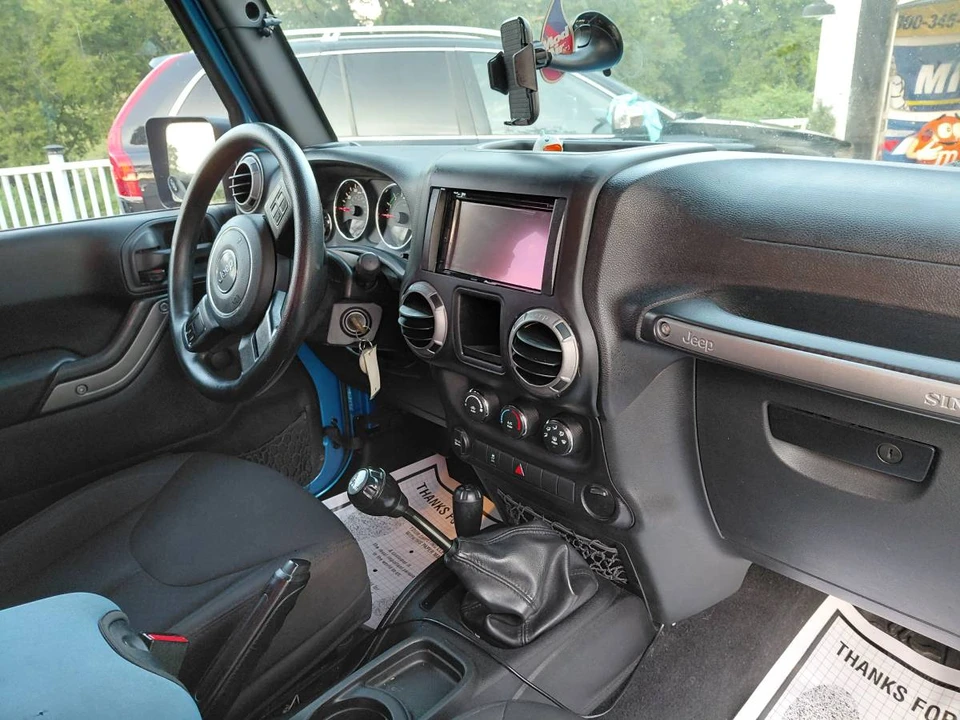 2015 Jeep JK Wrangler - Image 6 of 13