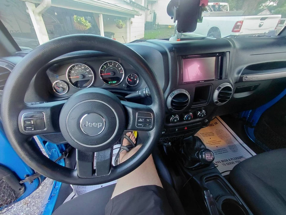 2015 Jeep JK Wrangler - Image 11 of 13
