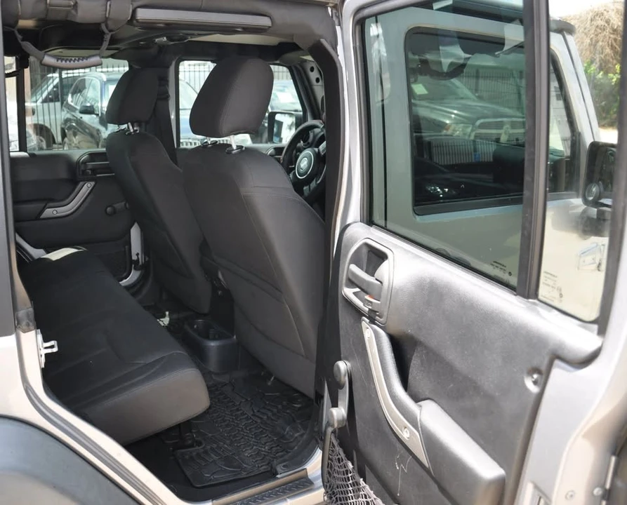 2015 Jeep JK Wrangler - Image 14 of 20