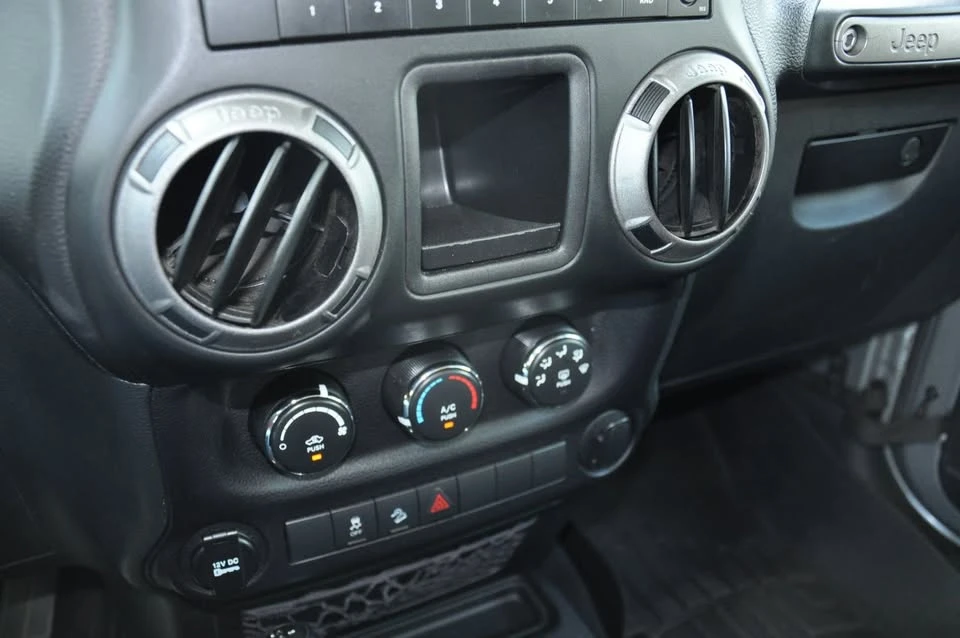2015 Jeep JK Wrangler - Image 20 of 20