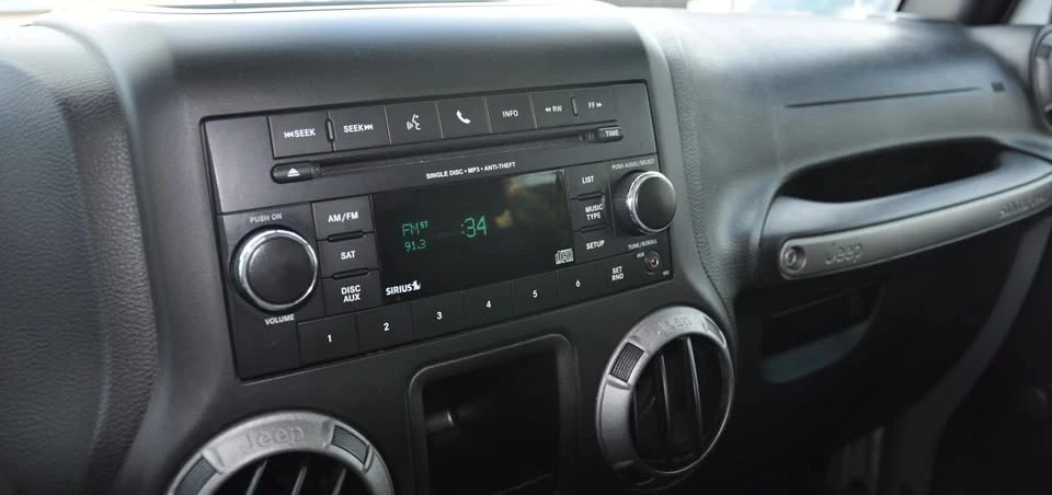 2015 Jeep JK Wrangler - Image 19 of 20