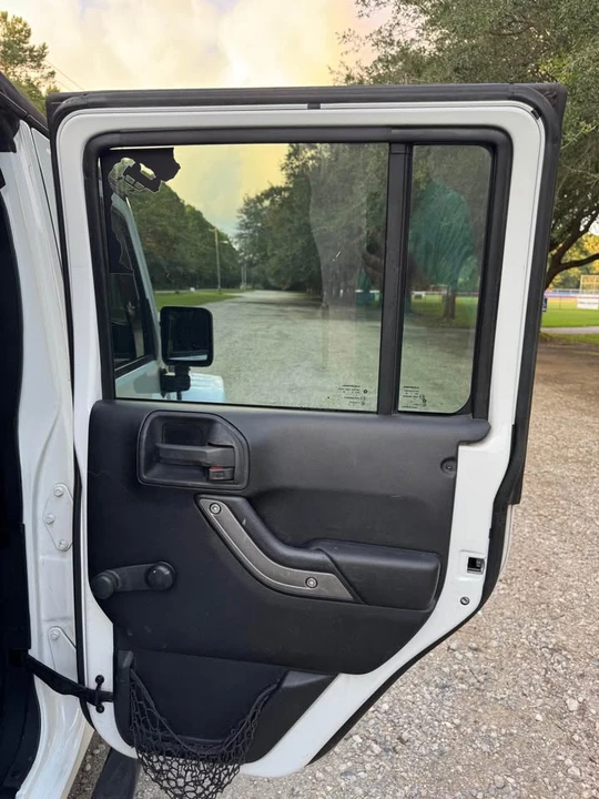 2015 Jeep JK Wrangler - Image 17 of 19