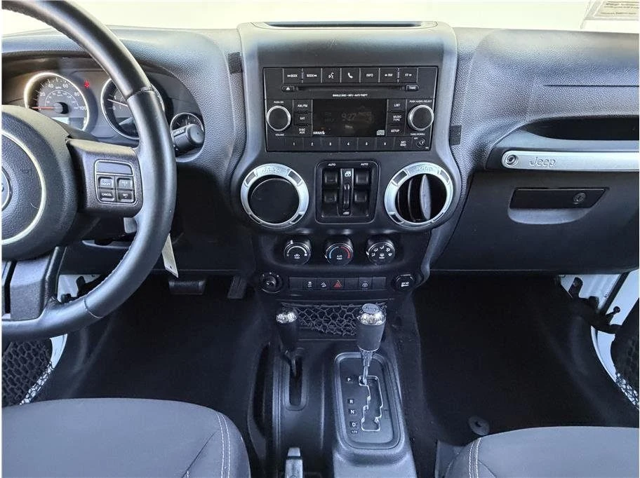 2015 Jeep JK Wrangler - Image 9 of 20