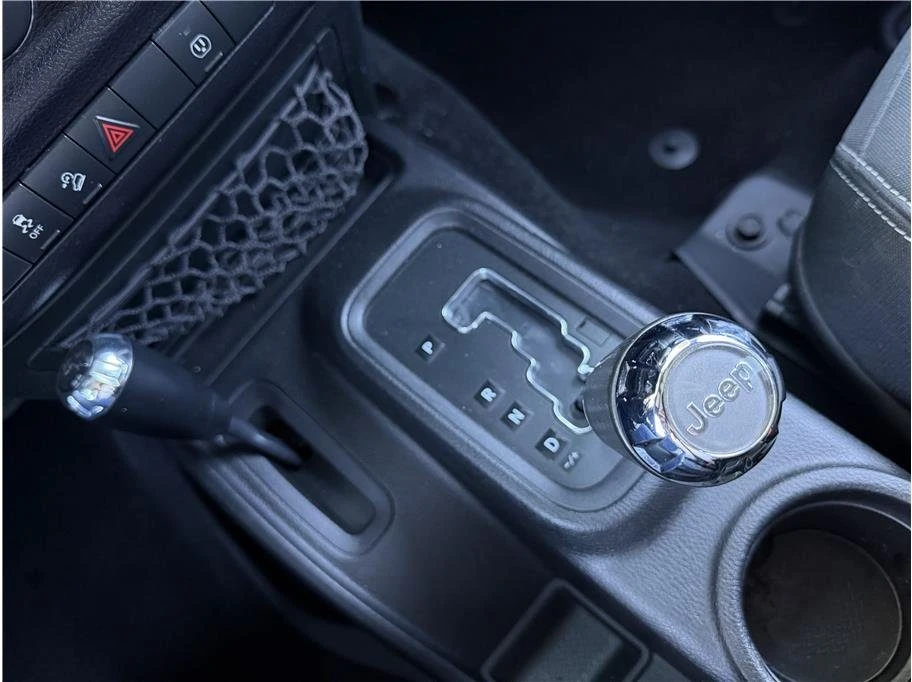 2015 Jeep JK Wrangler - Image 17 of 20