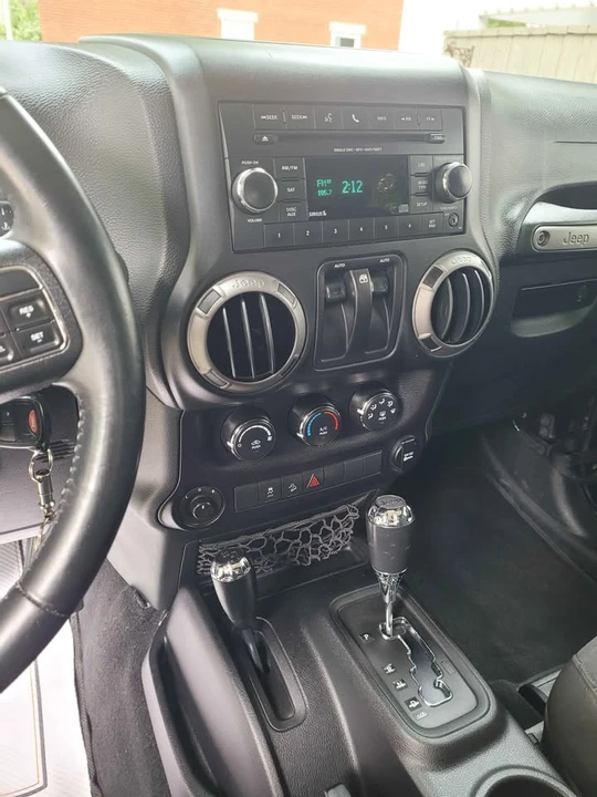2015 Jeep JK Wrangler - Image 7 of 10