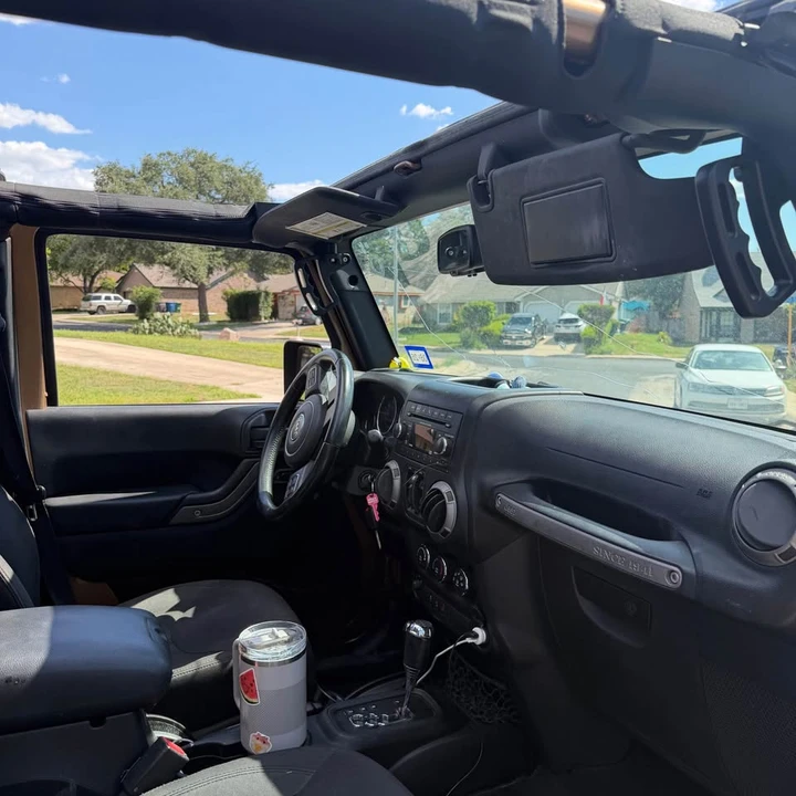 2015 Jeep JK Wrangler - Image 9 of 12