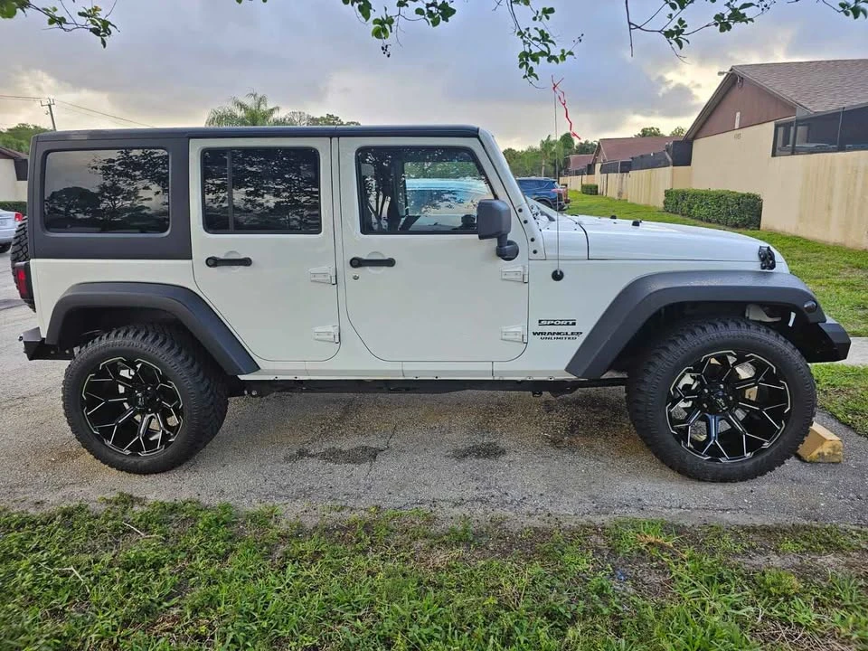 2015 Jeep JK Wrangler - Image 3 of 7