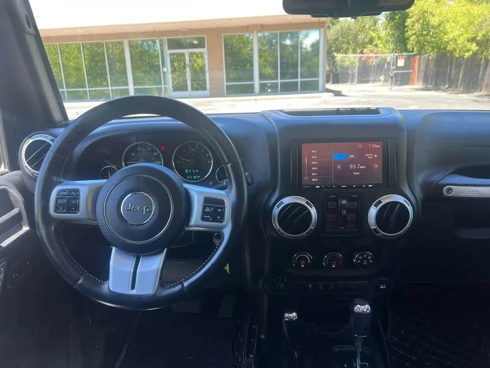 2015 Jeep JK Wrangler - Image 17 of 20