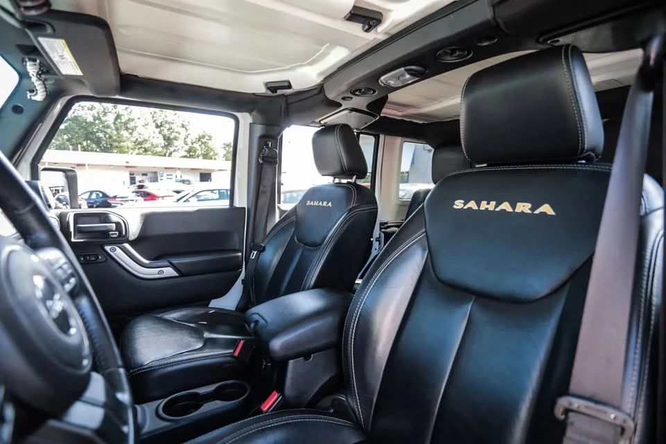 2015 Jeep JK Wrangler - Image 15 of 19