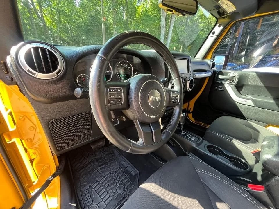 2015 Jeep JK Wrangler - Image 19 of 20