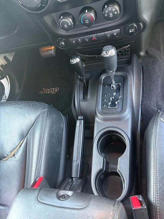 2015 Jeep JK Wrangler - Image 19 of 20