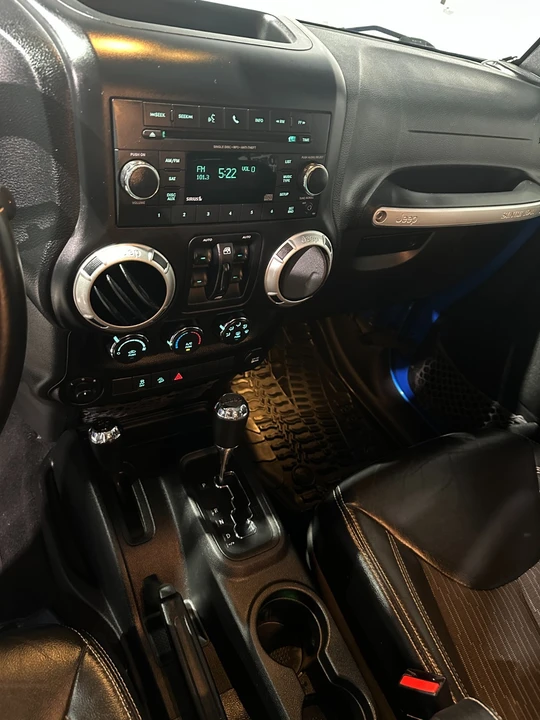 2015 Jeep JK Wrangler - Image 17 of 21