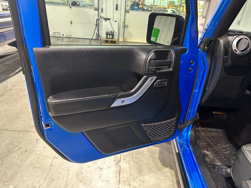 2015 Jeep JK Wrangler - Image 14 of 21