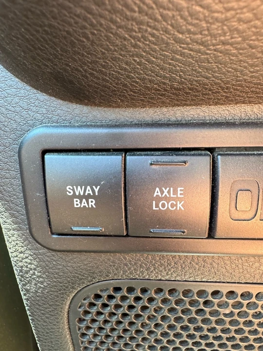 2015 Jeep JK Wrangler - Image 6 of 8