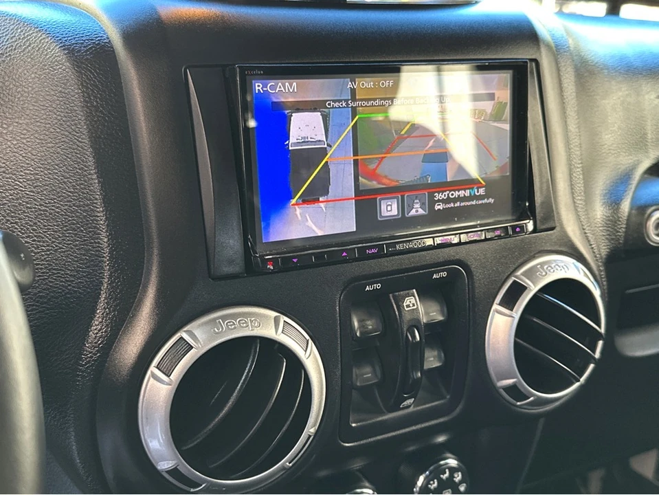 2015 Jeep JK Wrangler - Image 20 of 21