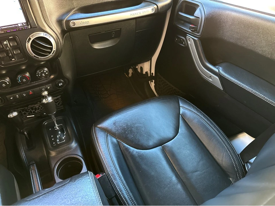 2015 Jeep JK Wrangler - Image 17 of 21