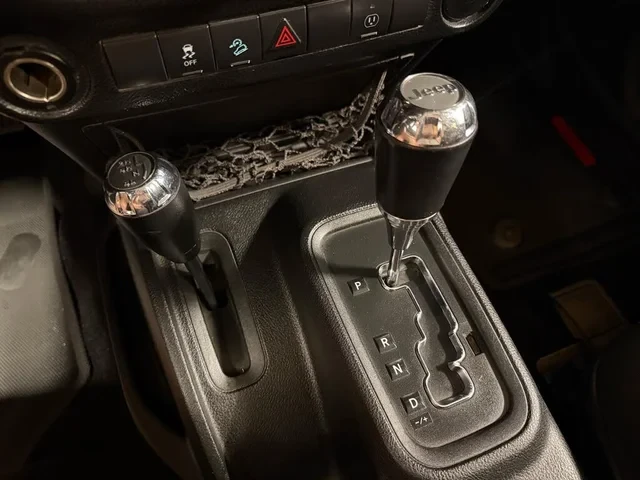 2015 Jeep JK Wrangler - Image 15 of 16
