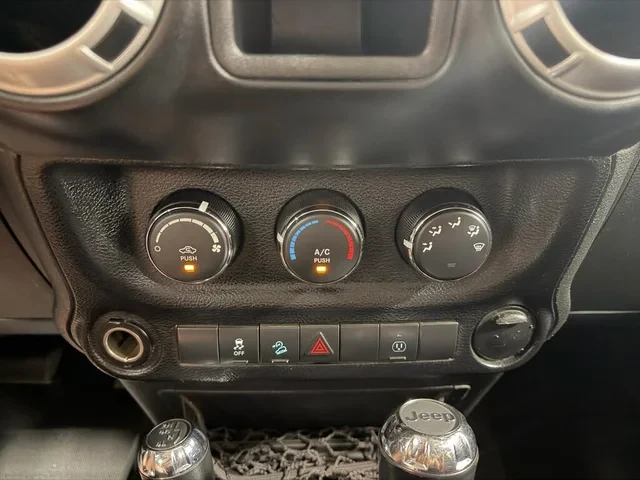 2015 Jeep JK Wrangler - Image 16 of 16