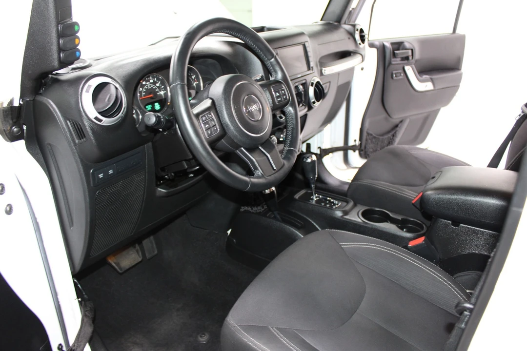 2015 Jeep JK Wrangler - Image 6 of 31