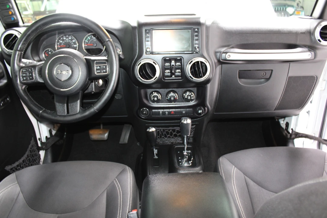 2015 Jeep JK Wrangler - Image 7 of 31