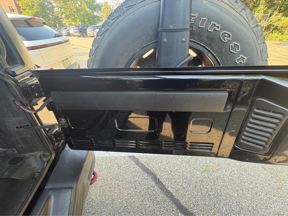 2015 Jeep JK Wrangler - Image 15 of 16