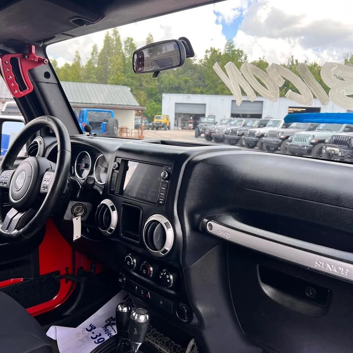 2015 Jeep JK Wrangler - Image 13 of 14