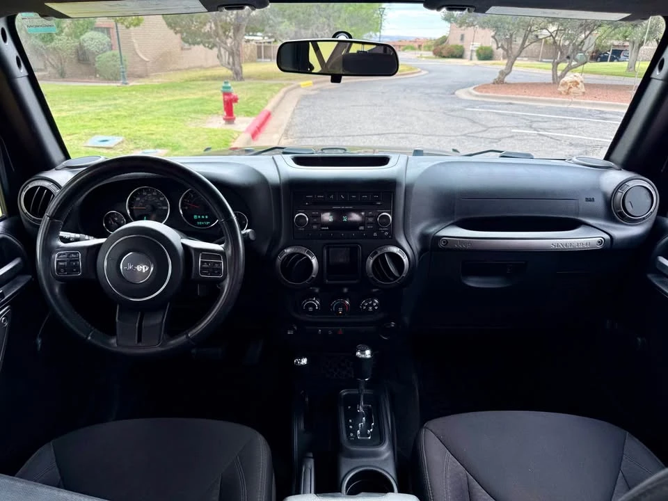 2015 Jeep JK Wrangler - Image 9 of 17