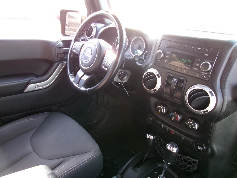 2015 Jeep JK Wrangler - Image 20 of 21