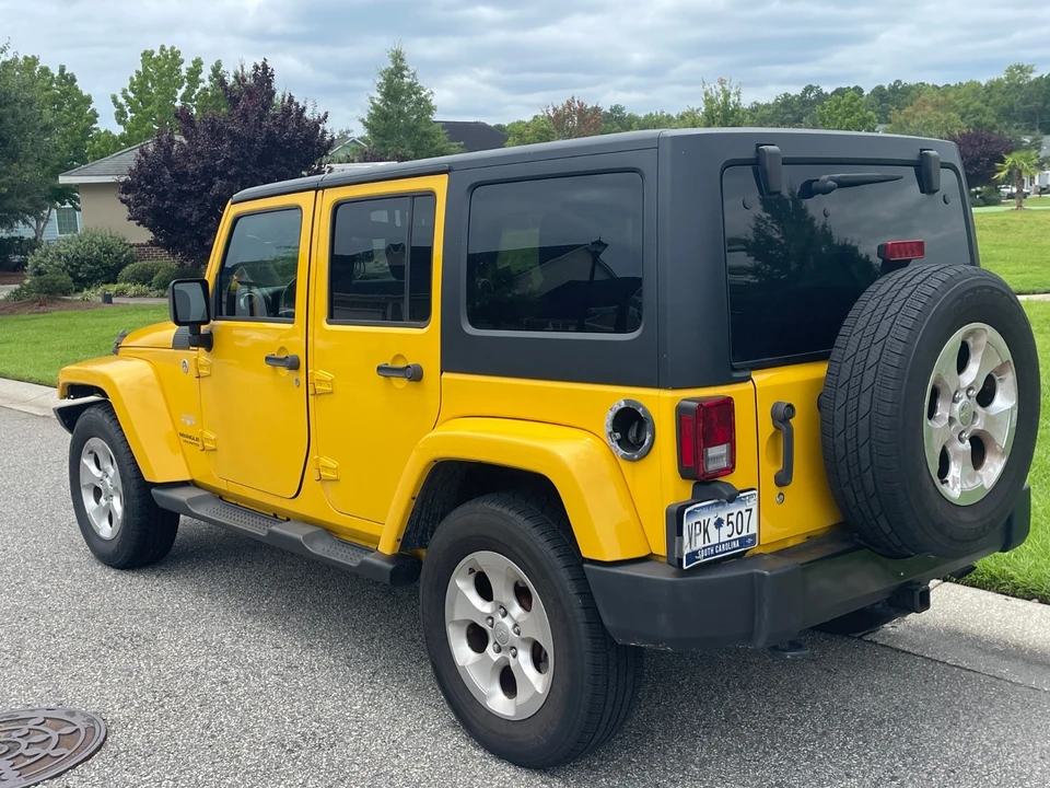 2015 Jeep JK Wrangler - Image 2 of 3