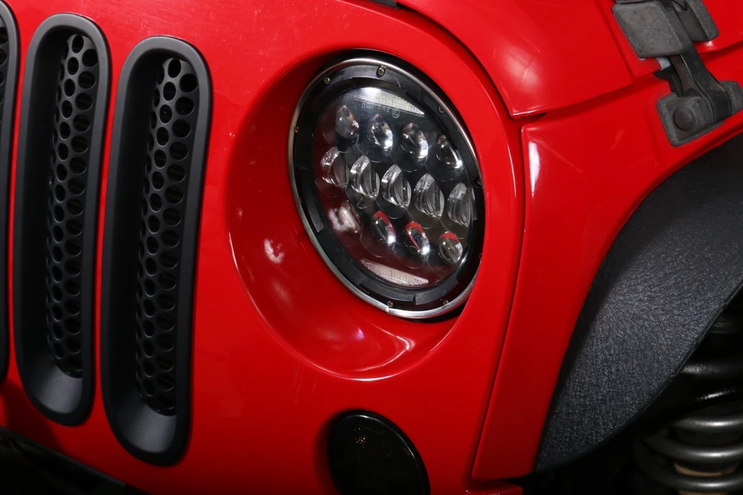 2015 Jeep JK Wrangler - Image 16 of 31