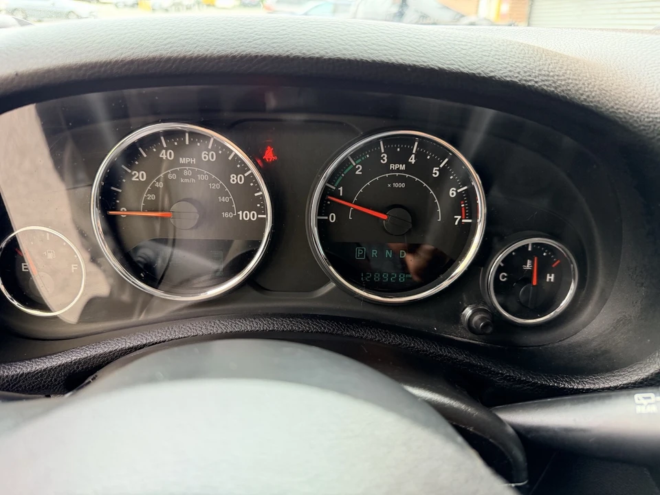 2015 Jeep JK Wrangler - Image 28 of 29