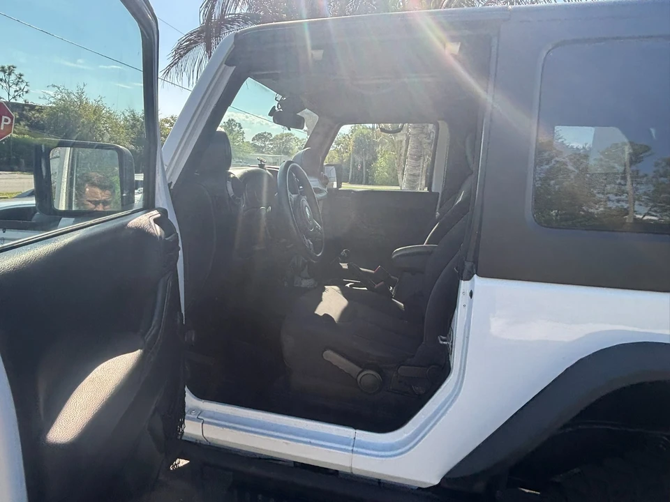 2015 Jeep JK Wrangler - Image 19 of 21