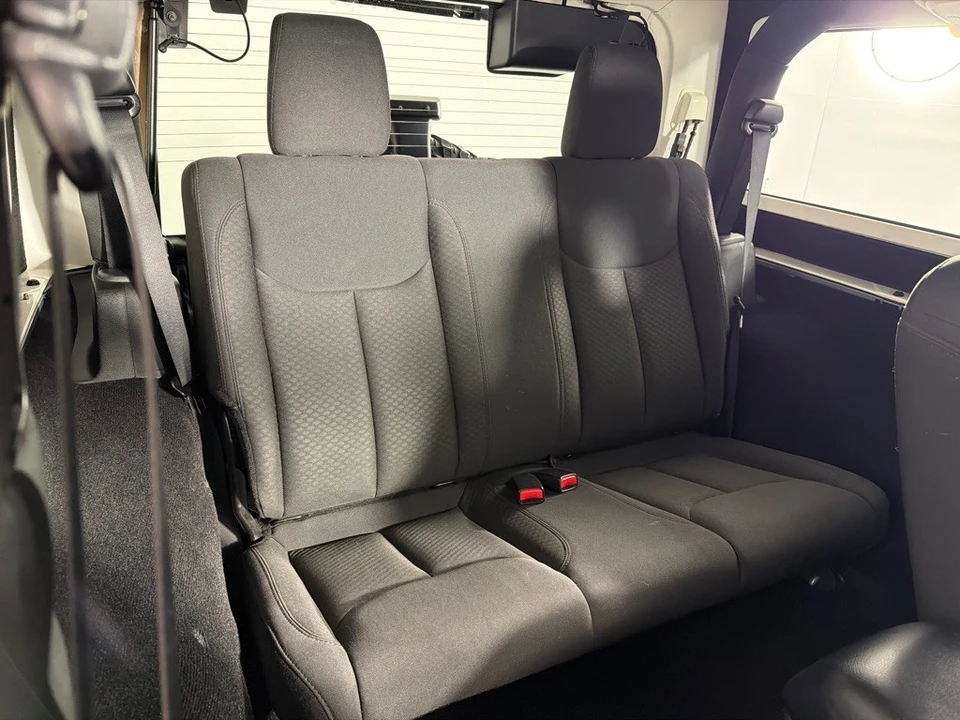 2015 Jeep JK Wrangler - Image 19 of 23