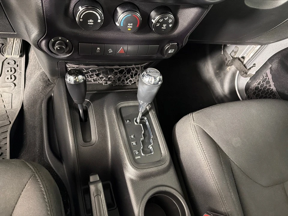2015 Jeep JK Wrangler - Image 16 of 23