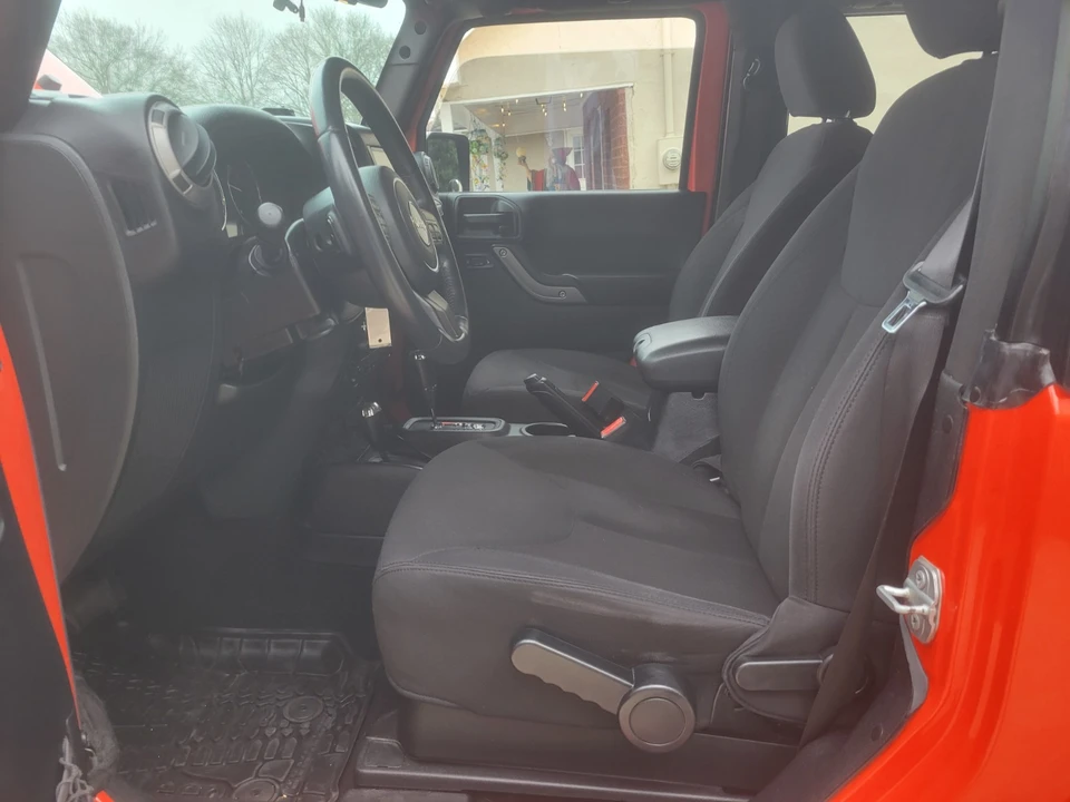 2015 Jeep JK Wrangler - Image 16 of 21