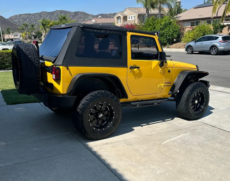 2015 Jeep JK Wrangler - Image 4 of 6