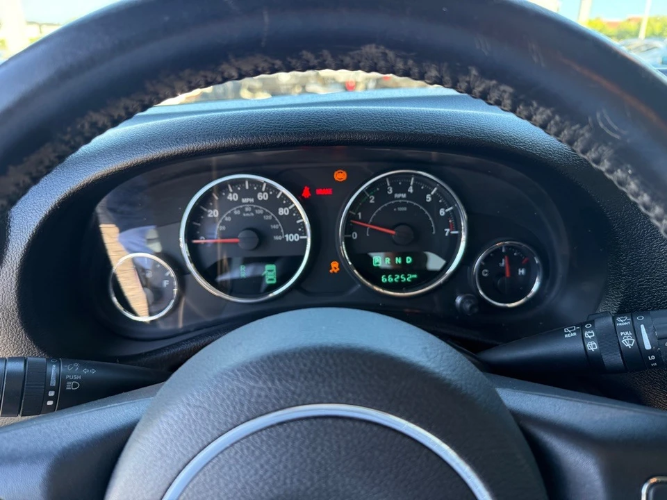 2015 Jeep JK Wrangler - Image 14 of 21