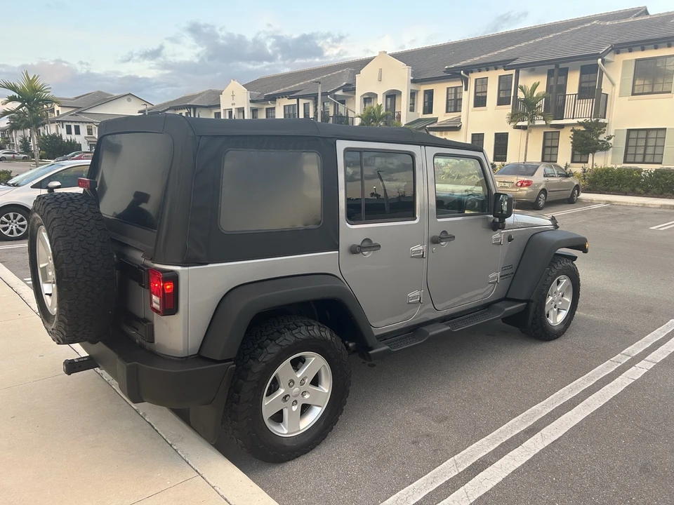2015 Jeep JK Wrangler - Image 8 of 21