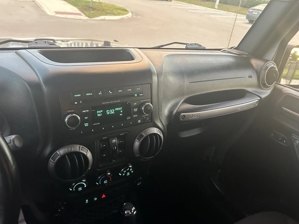 2015 Jeep JK Wrangler - Image 21 of 21