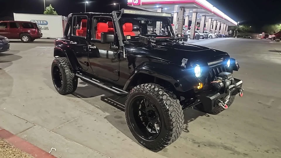 2015 Jeep JK Wrangler - Image 2 of 11