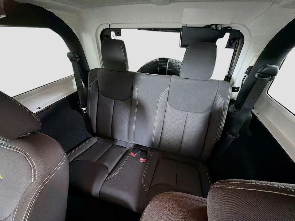 2015 Jeep JK Wrangler - Image 20 of 21