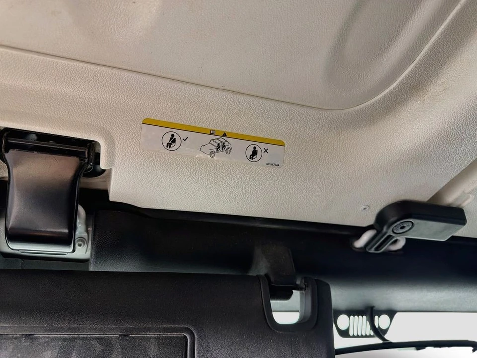 2015 Jeep JK Wrangler - Image 14 of 31