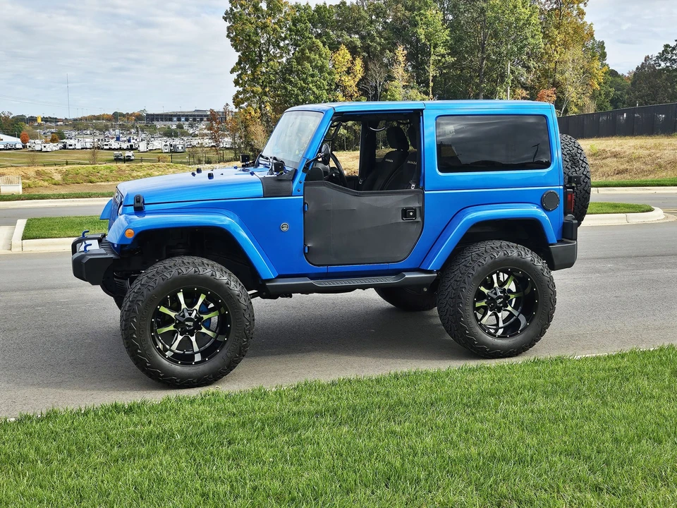 2015 Jeep JK Wrangler - Image 2 of 31