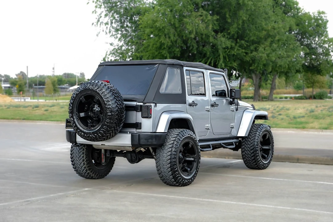 2015 Jeep JK Wrangler - Image 8 of 31