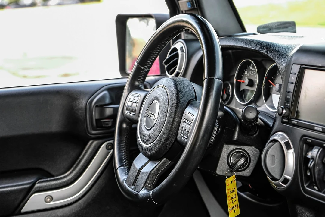 2015 Jeep JK Wrangler - Image 13 of 31