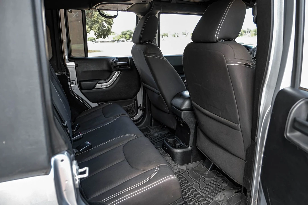 2015 Jeep JK Wrangler - Image 29 of 31