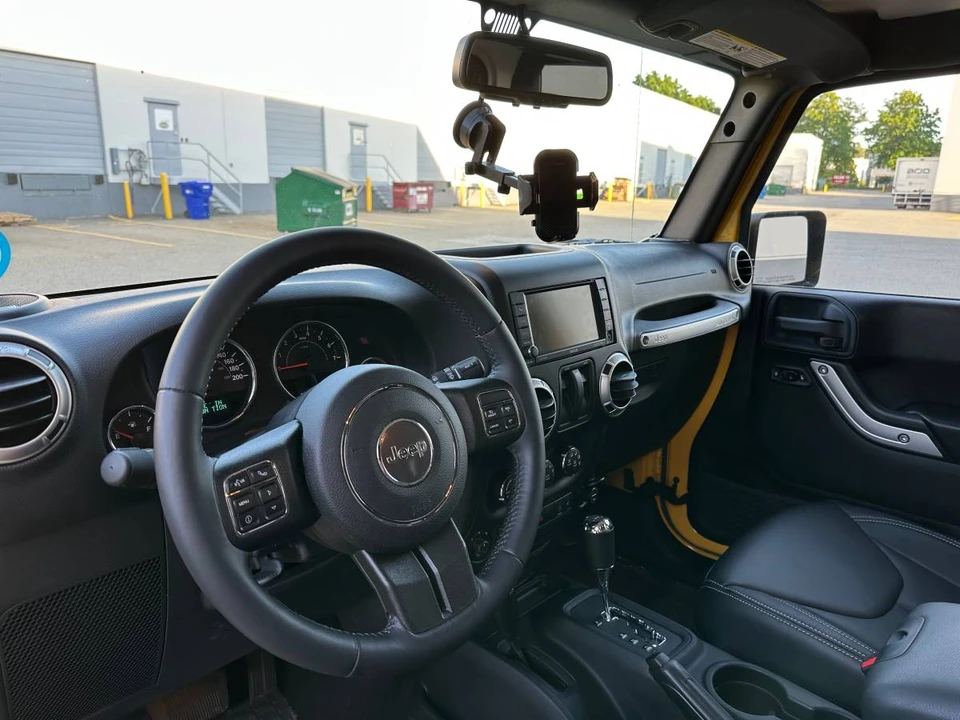 2015 Jeep JK Wrangler - Image 18 of 24